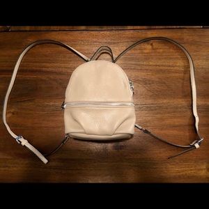 Steve Madden Jacki convertible backpack